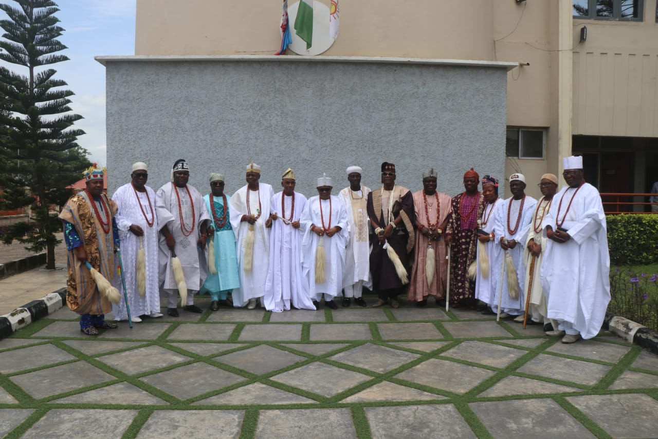 ONDO MONARCHS ORGANISE PRAYER SESSION FOR GOVERNOR AKEREDOLU