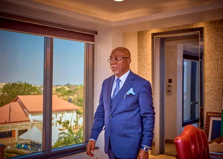 PRESIDENT TINUBU CONGRATULATES GOVERNOR LUCKY AIYEDATIWA ON HIS 60TH BIRTHDAY